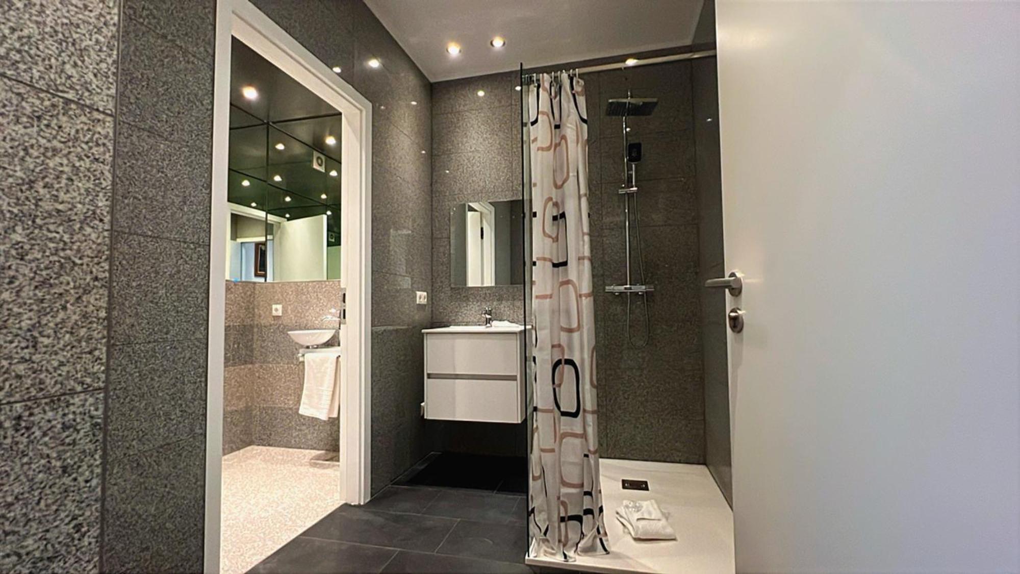 לוקסמבורג Domus Hotel מראה חיצוני תמונה